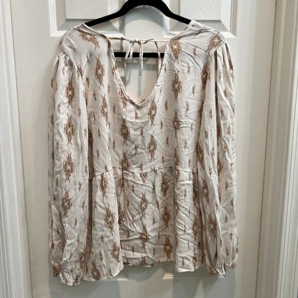 NWT P.S. Love White w/Brown Design Top  0052 - Picture 5 of 8